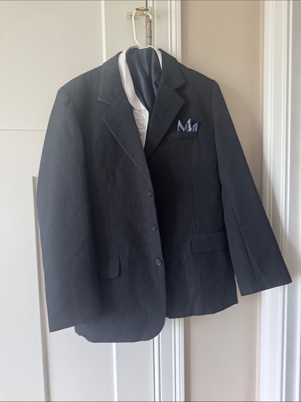 Amazon Kids Black Sport Coat with Pocket Square Accent